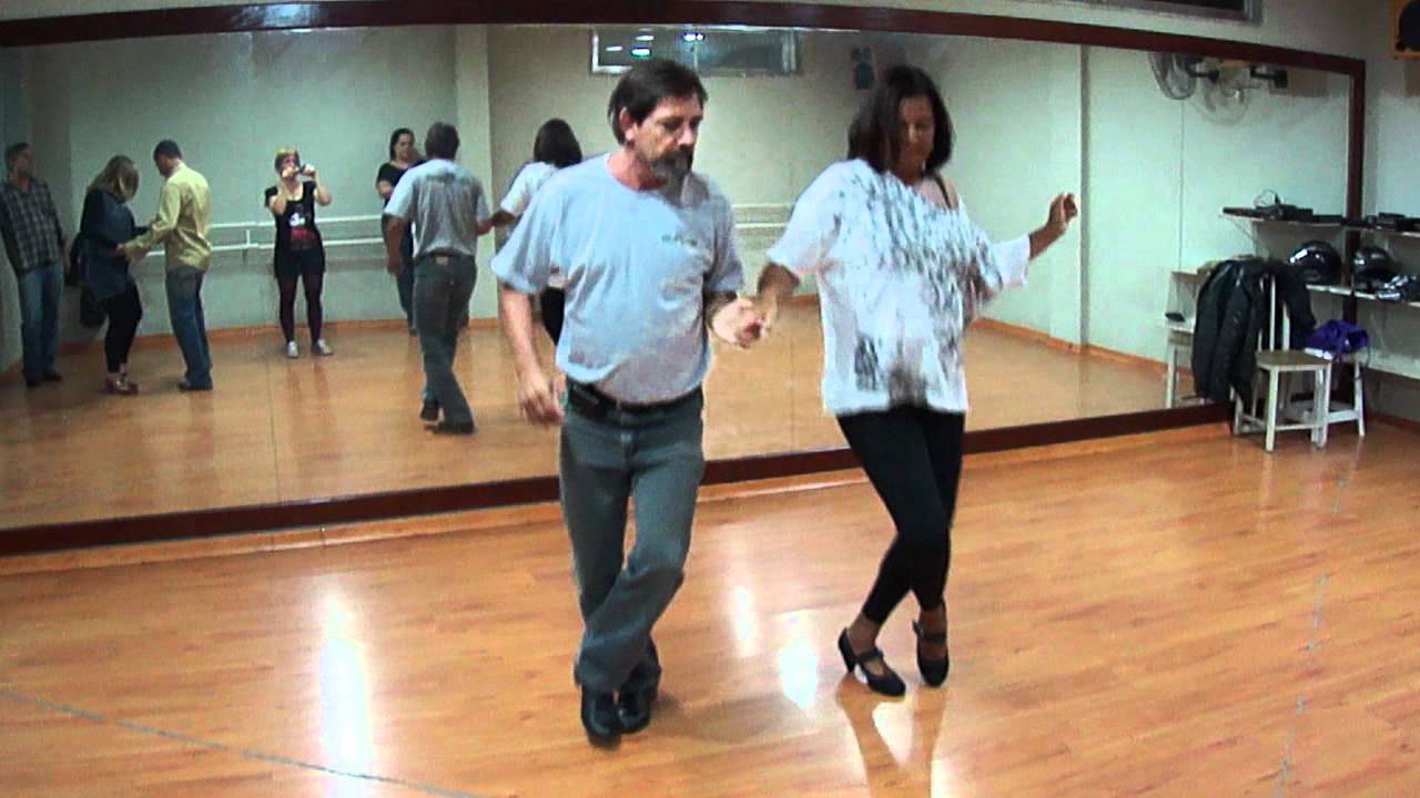 Aula de soltinho com profº Pedro de Barros e Cida.