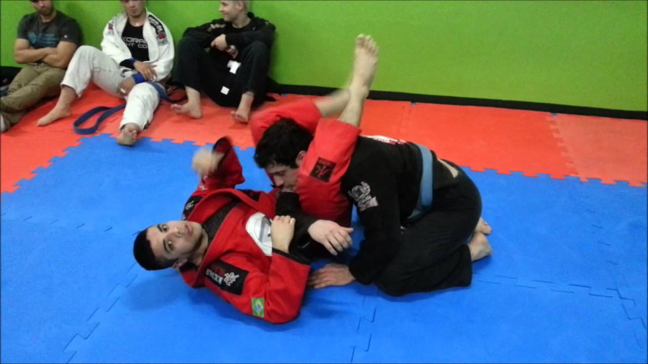 Jiu Jitsu - 557/QG - Triângulo na Faixa - Triangle in the Belt by André Machado