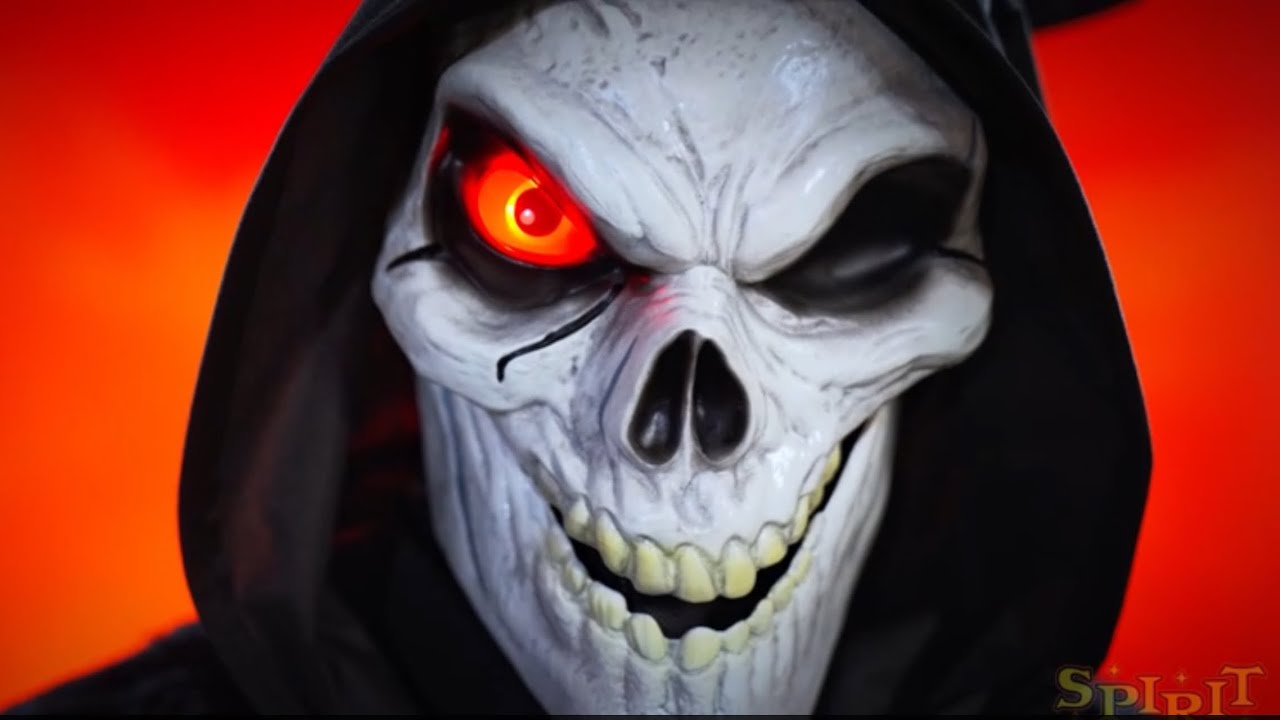 Everything wrong with Spirit Halloween 2025-in my opinion.￼