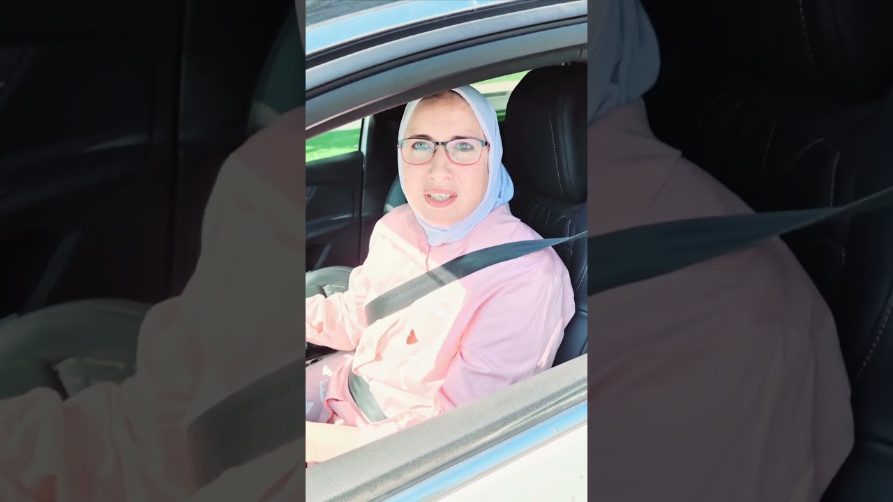 الستات لما تقابل  لجنة في الطريق 🤣🤣🤣🤣