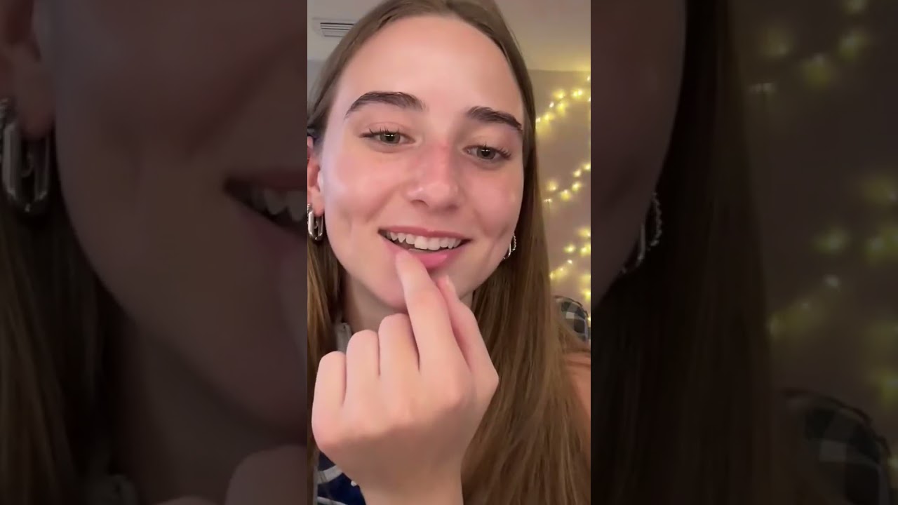 Babes 😘 #beautiful #periscope #vlog #share #broadcast