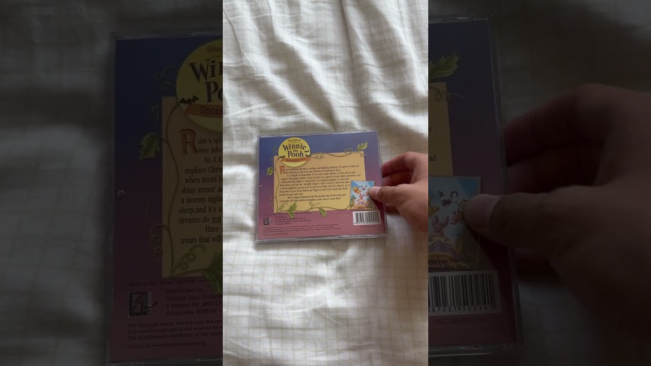 Winnie the Pooh: Spookable Fun 1999 Singaporean VCD overview (2006 reprint)