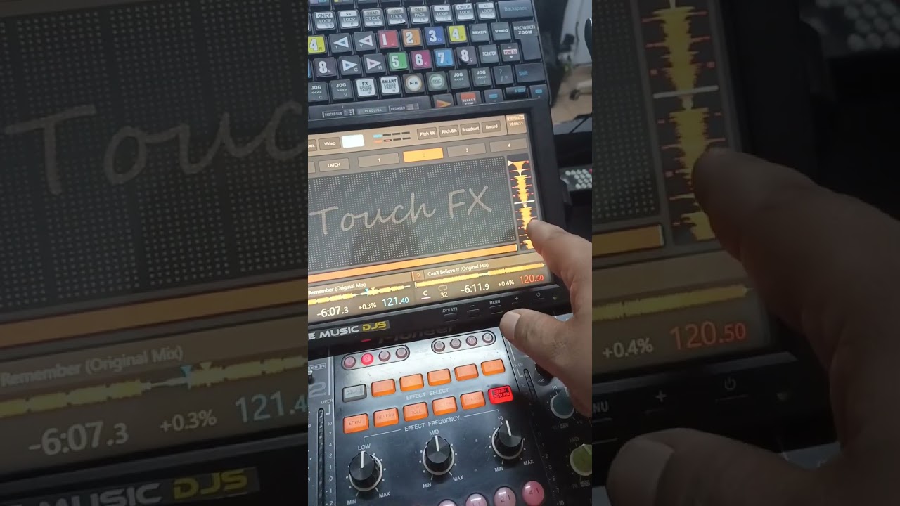 Mixagens com 4 decks...