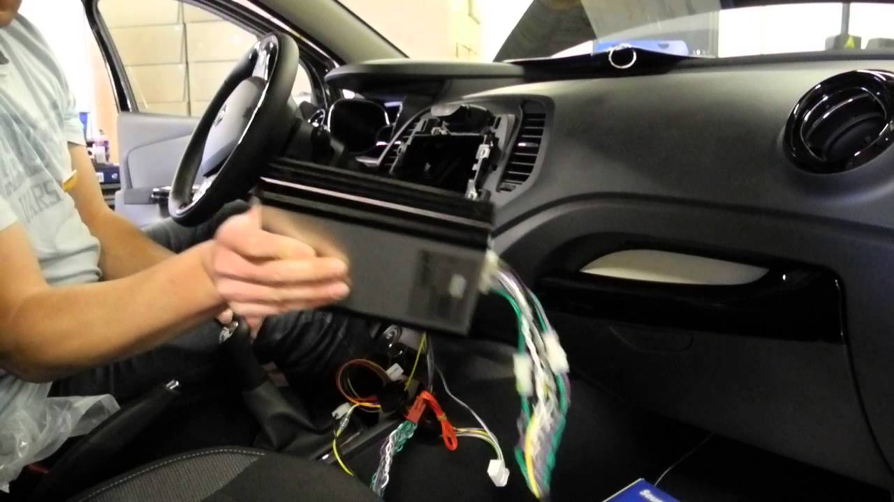 Renault Captur Media Nav Sound Upgrade mit iSOtec 4CX-S