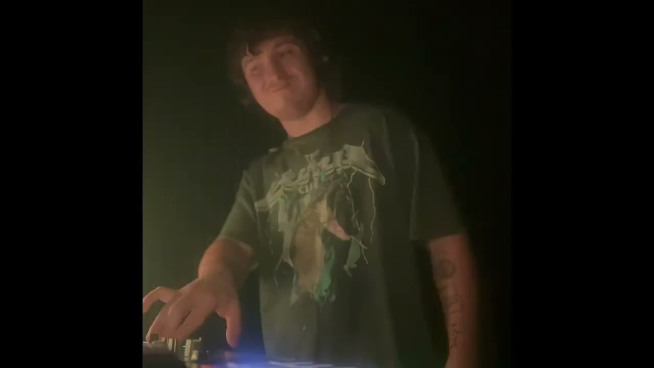 Studio sesh 001 (part 2)