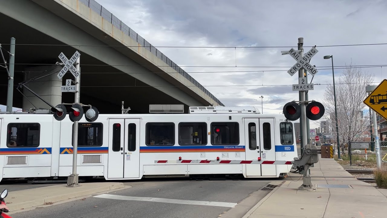 Walnut Street #2 Railroad Crossing, Denver, CO