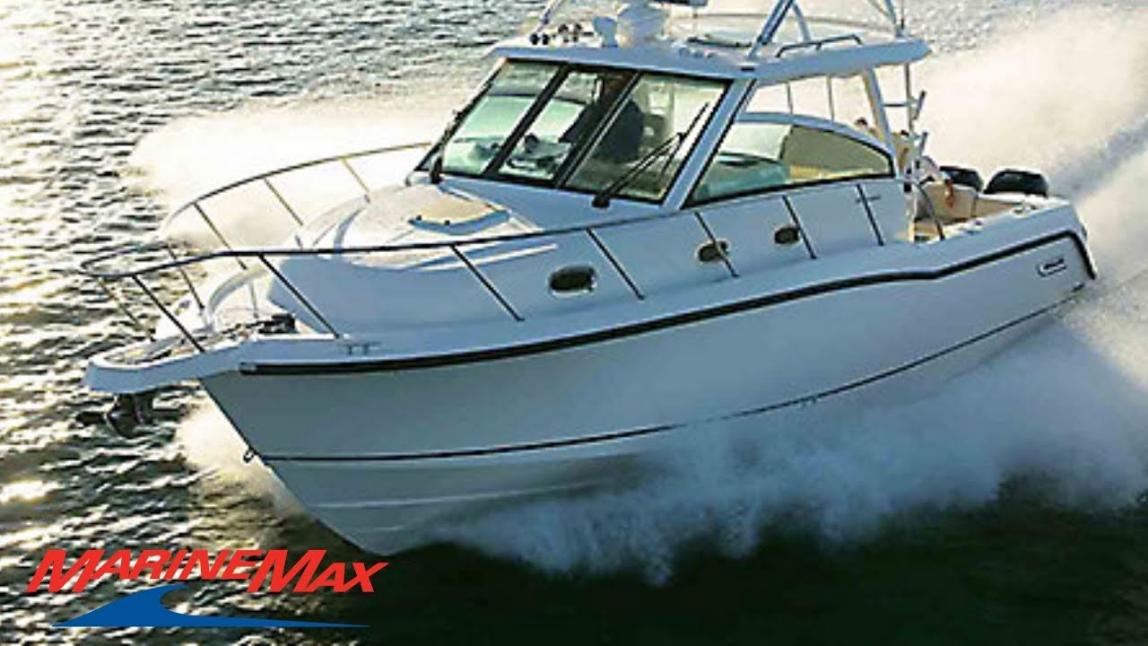 ALL NEW Boston Whaler 345 Conquest for sale at MarineMax Sarasota