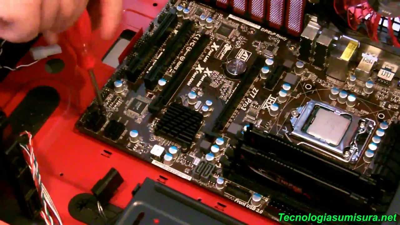 Guida all'Assemblaggio di un Computer (Parte4) - Posizionamento Scheda Madre nel Case