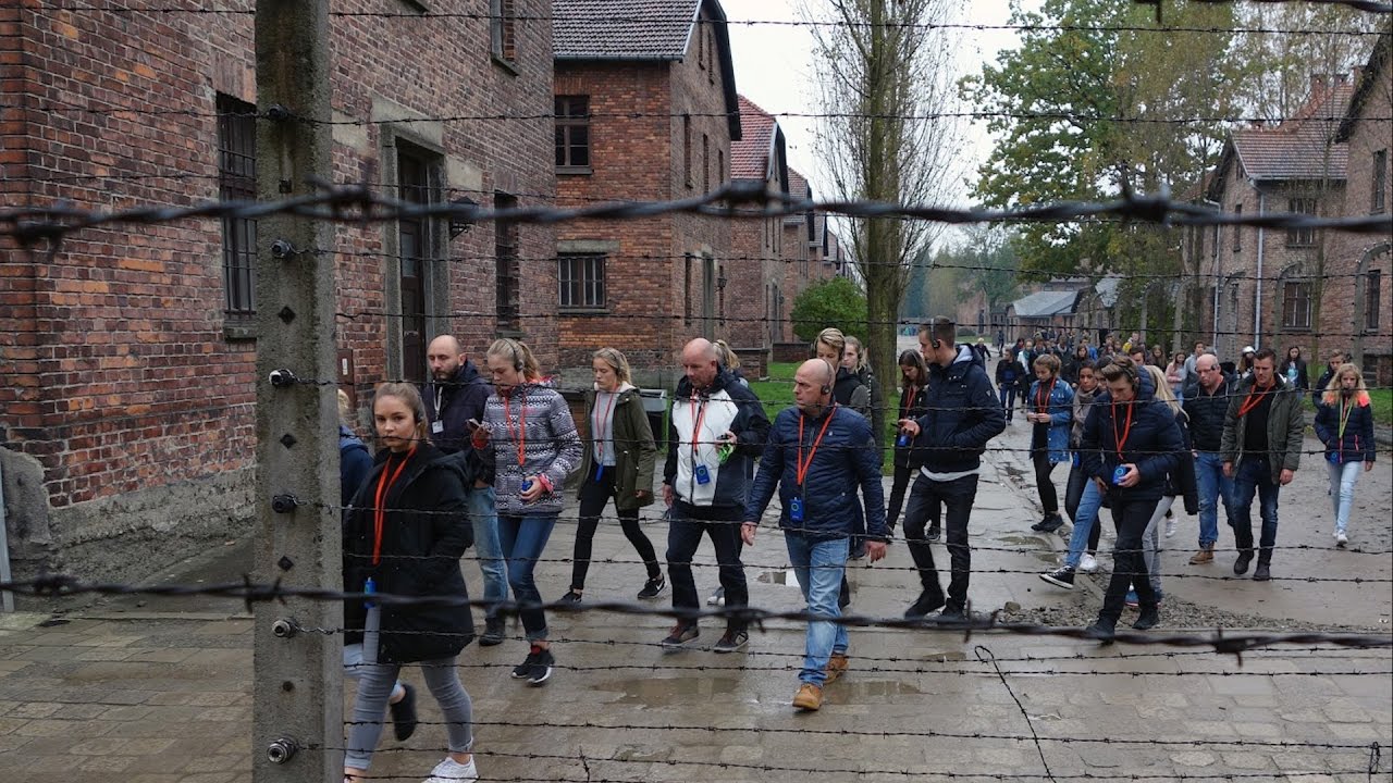 GPTV: Drijfveren Jeugd uit Sint Nyk bezoekt Auschwitz