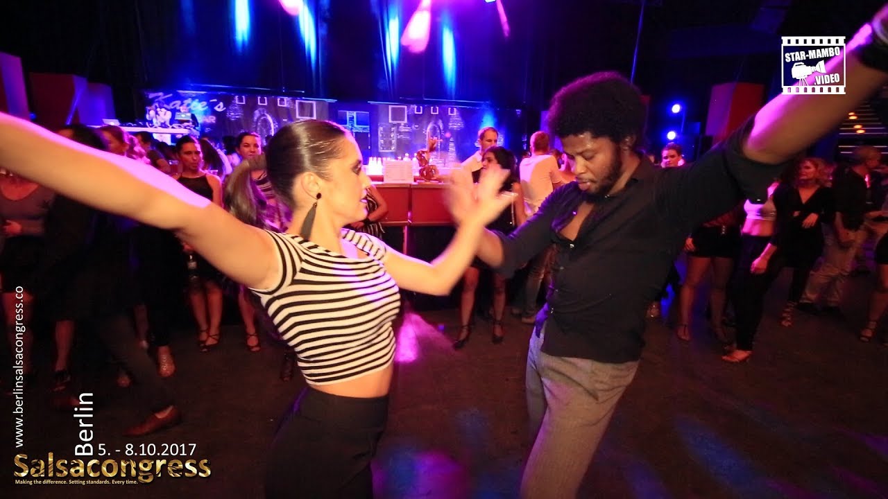 Terry SalsAlianza & Hande Atalay - social dancing @ Berlin Salsa Congress 2017