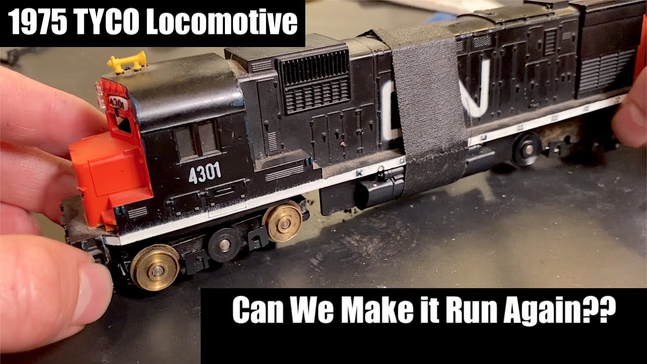 1975 TYCO CN Locomotive - Will it Run Again?