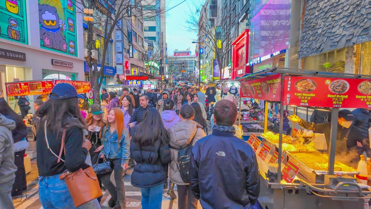 Warm Spring Evening Walk in Myeongdong 🇰🇷 Seoul’s Famous Tourist Street