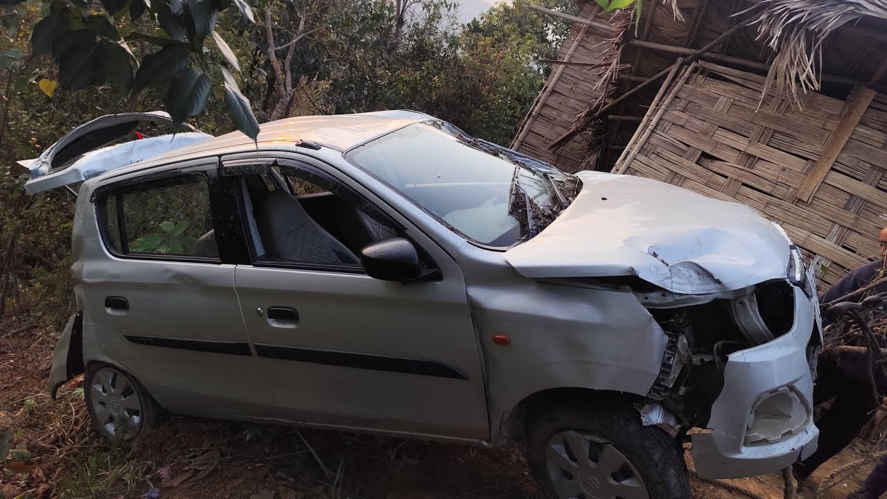 VEHICLE CRASHES INTO HOUSE IN SHOCKING INCIDENT..... NEARBY ALICHEN 2026