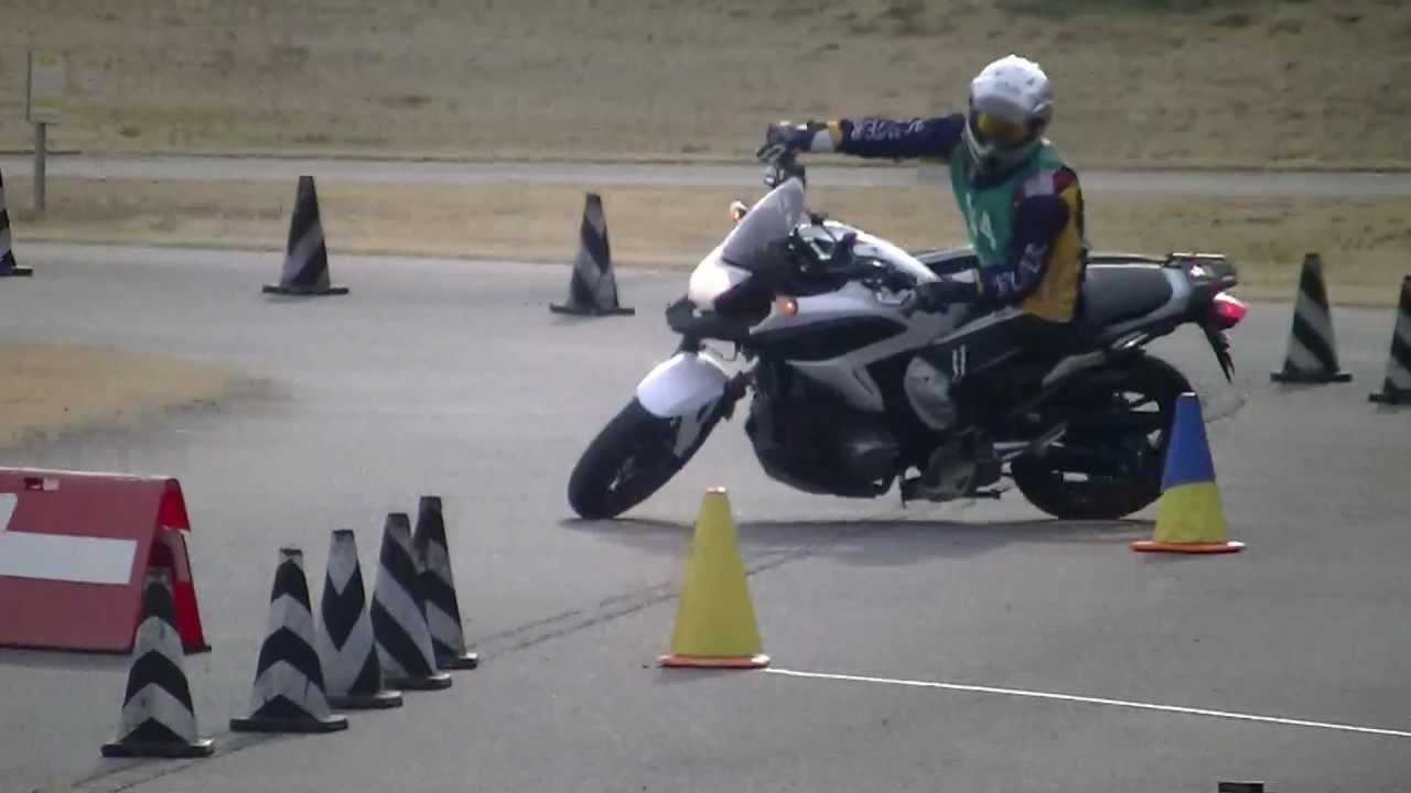 MotoGymkhana_20130106_JAGE_Round4_H2_NC700X