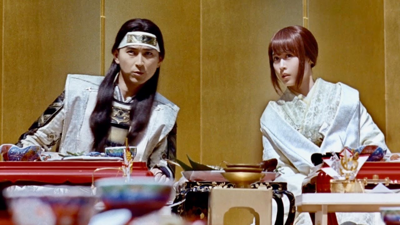 桃太郎＆かぐや姫、結婚に大切なのは何袋？／au三太郎CM「友人あいさつ」篇+メイキング