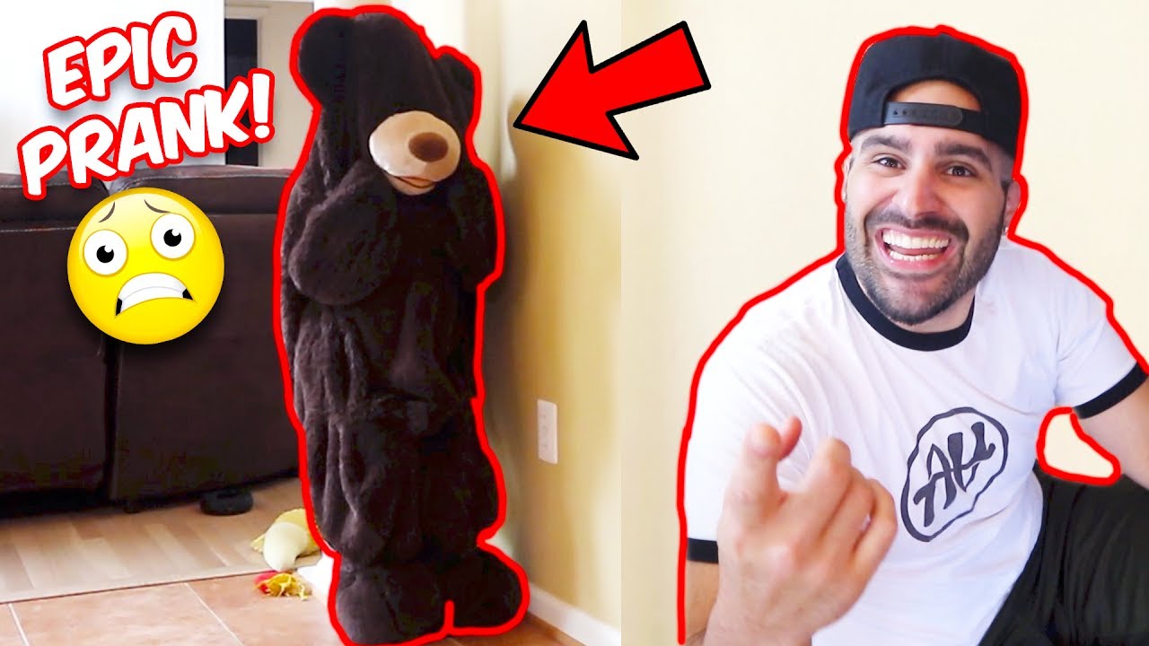 GIRLFRIEND PULLS EPIC LOGAN PAUL TEDDY BEAR PRANK!