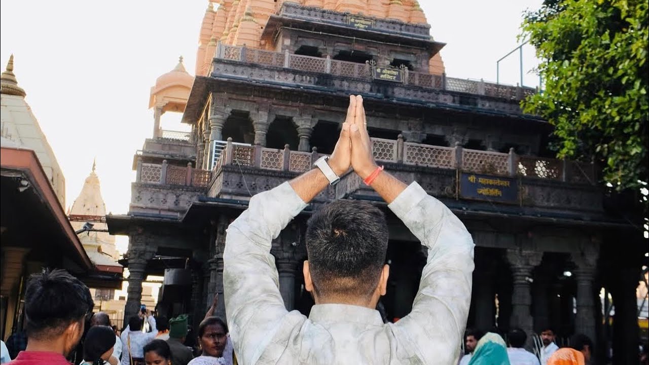 Bhasma Aarti of Mahakaal 🔥 | Divine Morning in Ujjain | Mahadev Vlog
