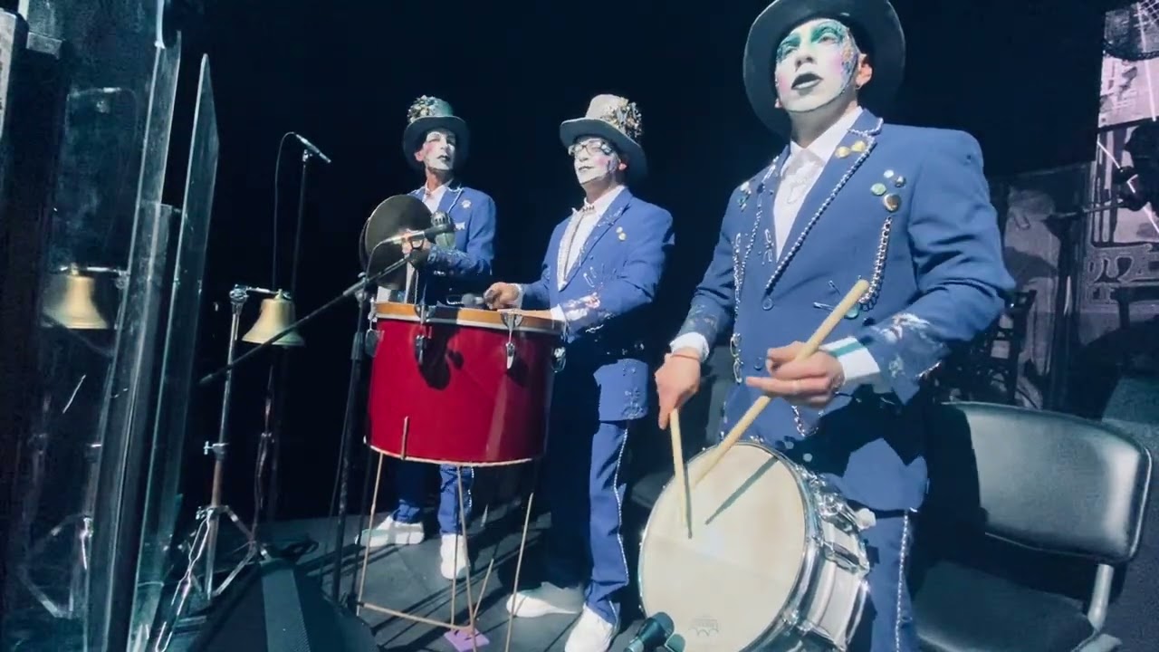 Saludo Los Geriátricos 1997/Celebrar