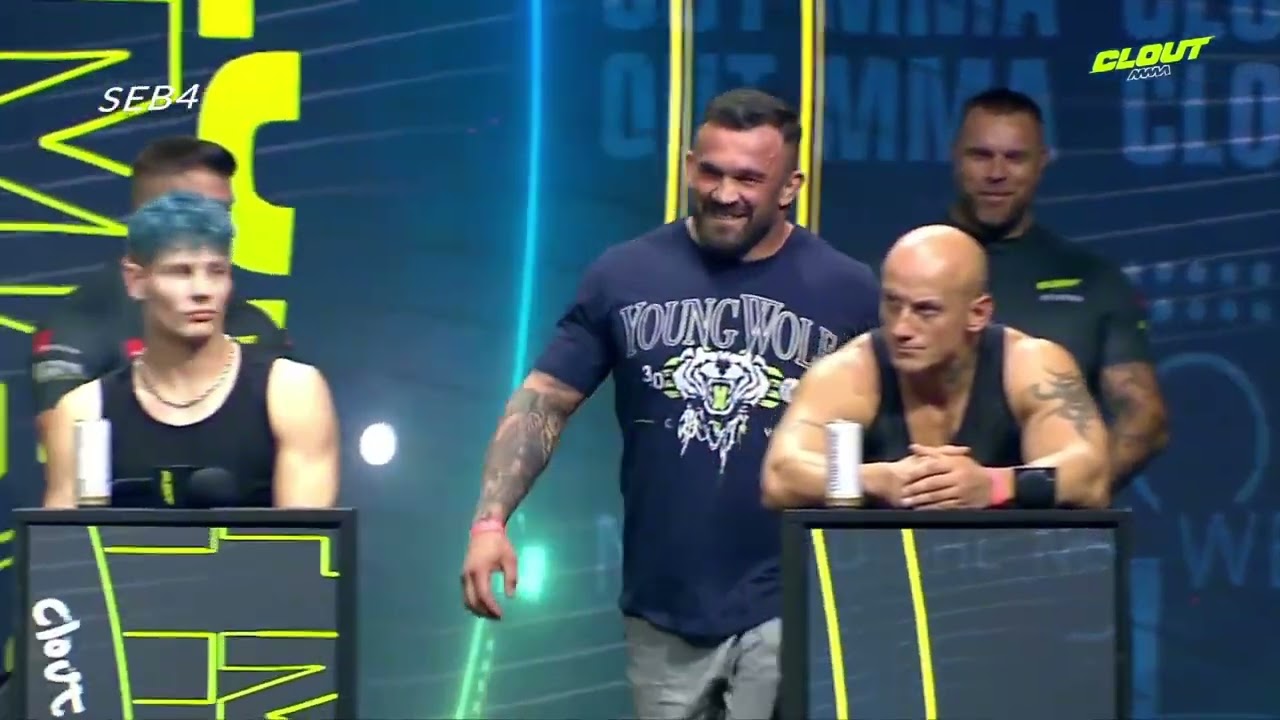 II KONFERENCJA CLOUT MMA - !! DENIS ZAŁĘCKI vs OMIELAŃCZUK !!(DYMY) (Labryga,Załęcki,Karwat..) 1/3