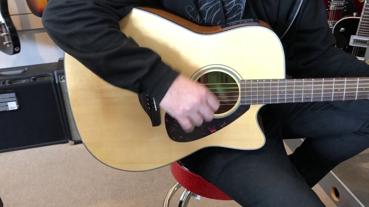 Yamaha FGX800C