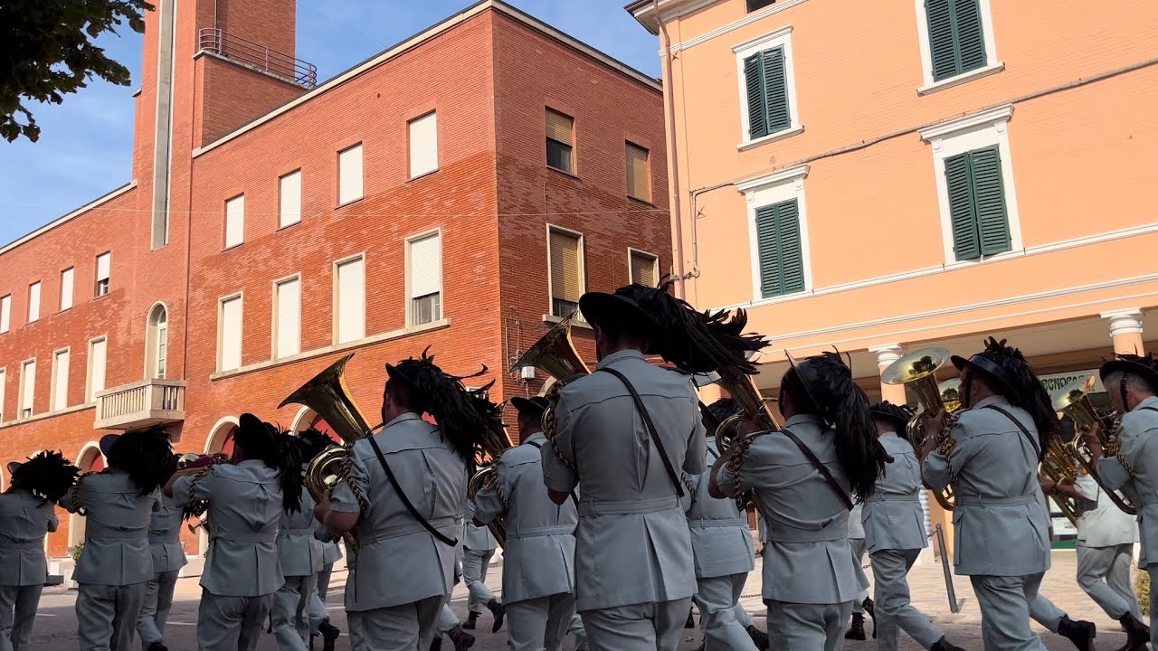 Arrivano i Bersaglieri a Poggio Renatico (FE) - Fanfara “Arturo Scattini” di Bergamo