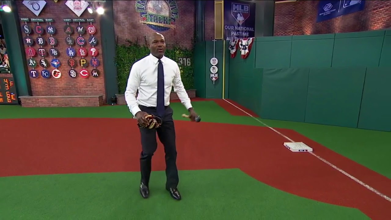 Getting a lead off of first base