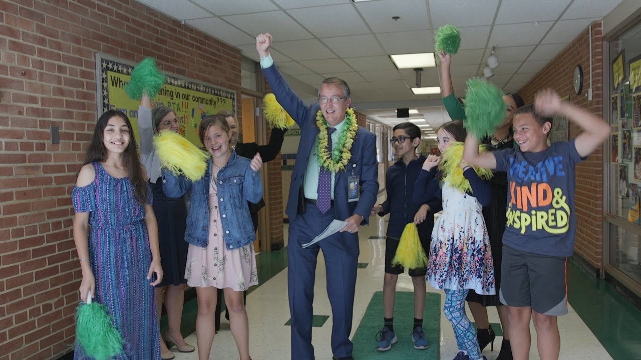 Dr. Brabrand Visits Gunston ES