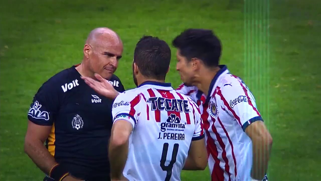 &iexcl;Chac&oacute;n nos explica su caracter&iacute;stico silbato final! 🧐