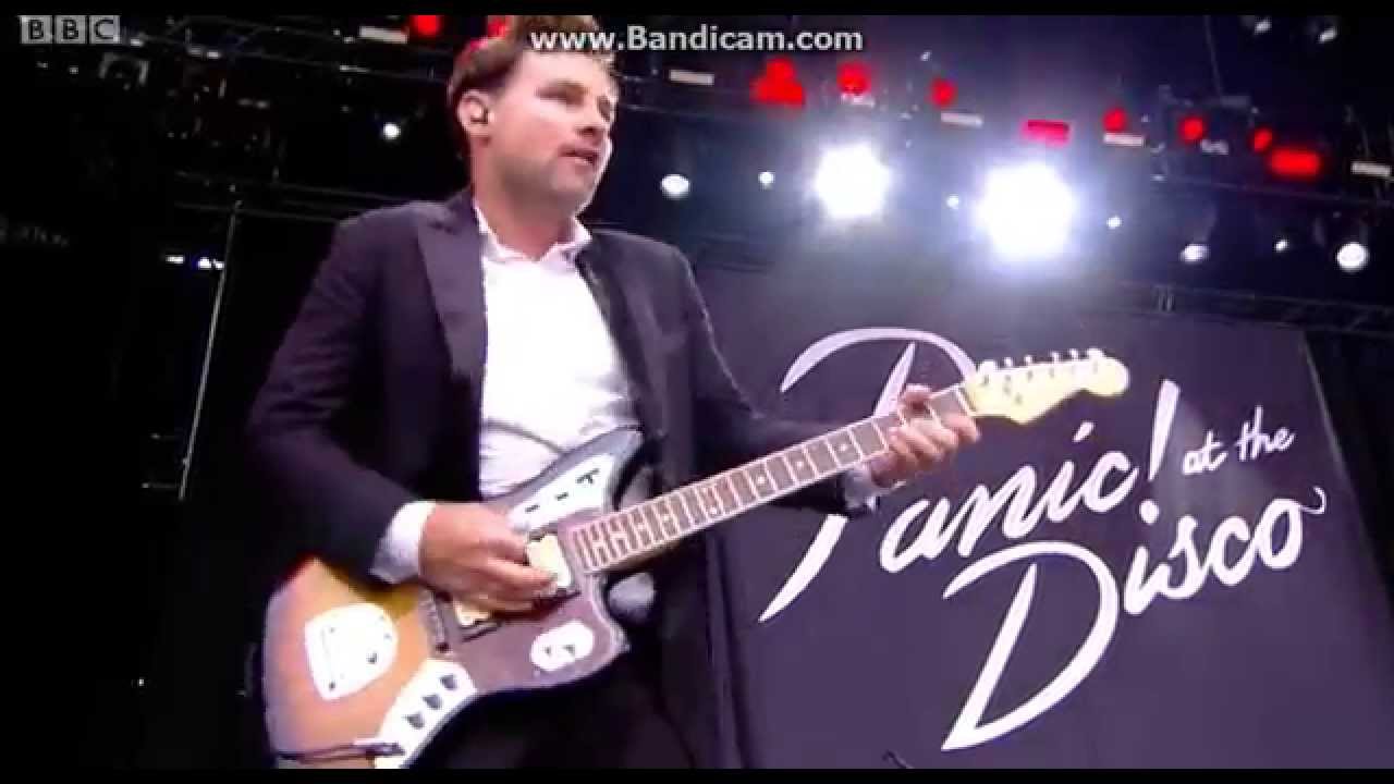 I Write Sins Not Tragedies - Panic! At The Disco - Reading Festival 2015