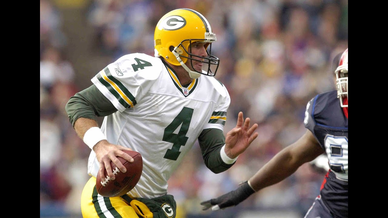 HOF QB Brett Favre Packers Highlights || 