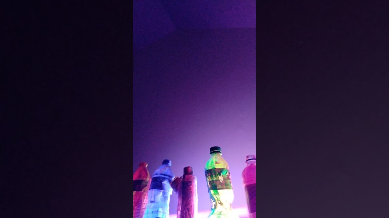 GLOWWW#neon #colorfulabstract #abstractpainting #modernart #newmusic #yks
