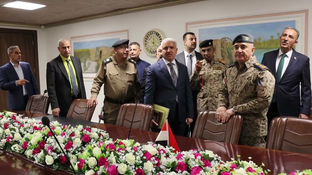الأمين العام لوزارة الدفاع يزور المديرية العامة للتسليح والتجهيز