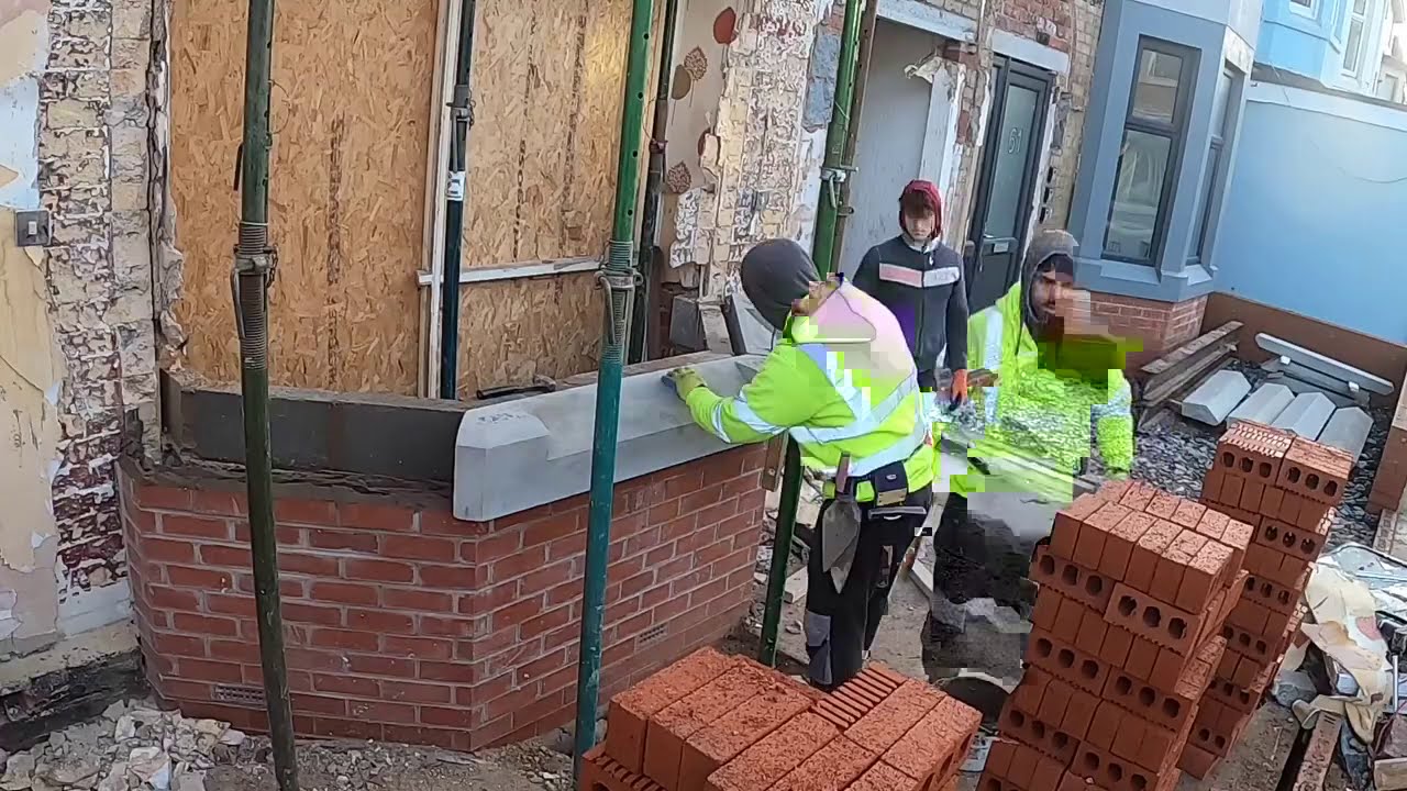 Bricklaying: how to install a stone bay