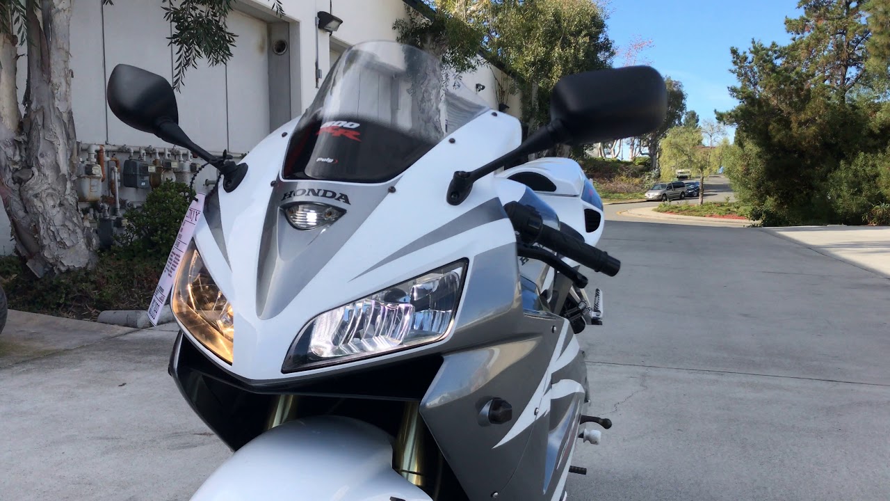 Onyx Moto / 2005 Honda CBR600RR / Full Akrapovic Exhaust Sound Clip