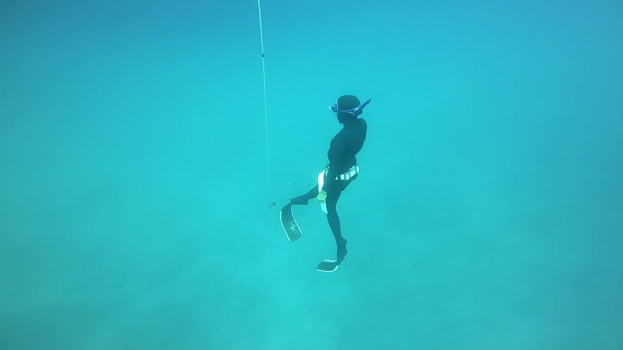 Relaxed freedive training -26m