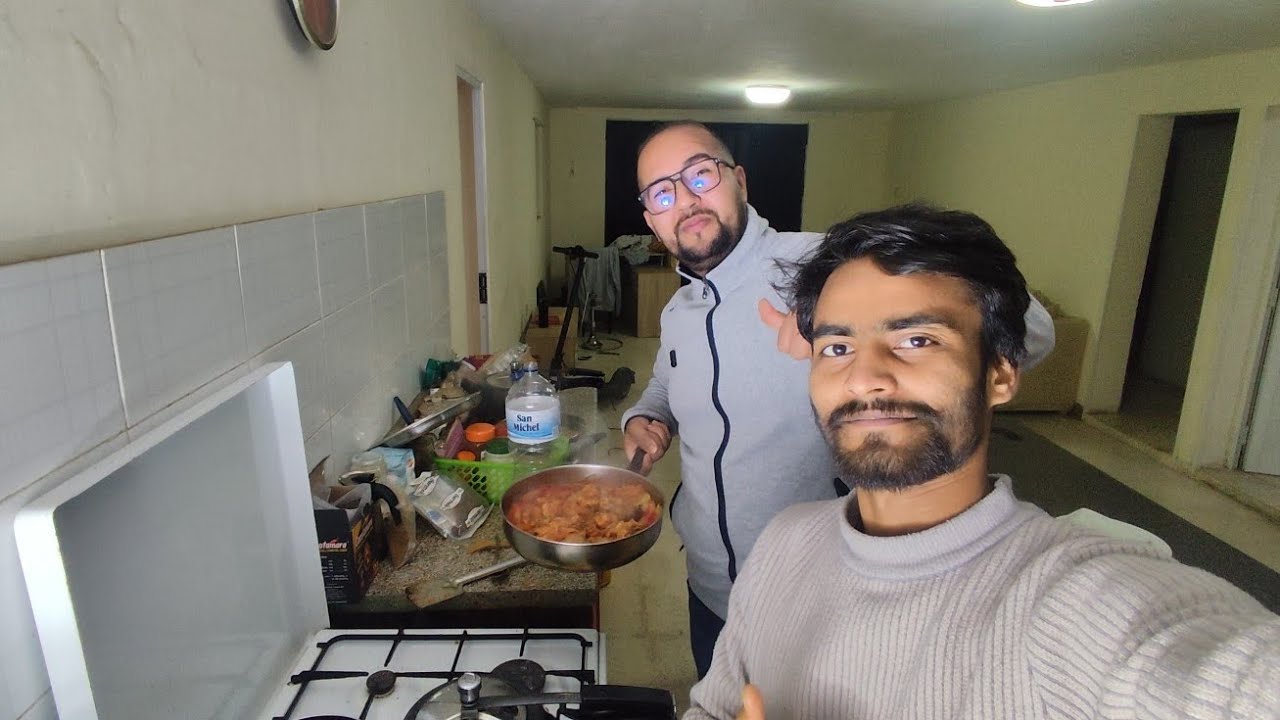 Cooking Traditional Moroccan Tagine 🇲🇦 | Fun Food & Friendship Vibes