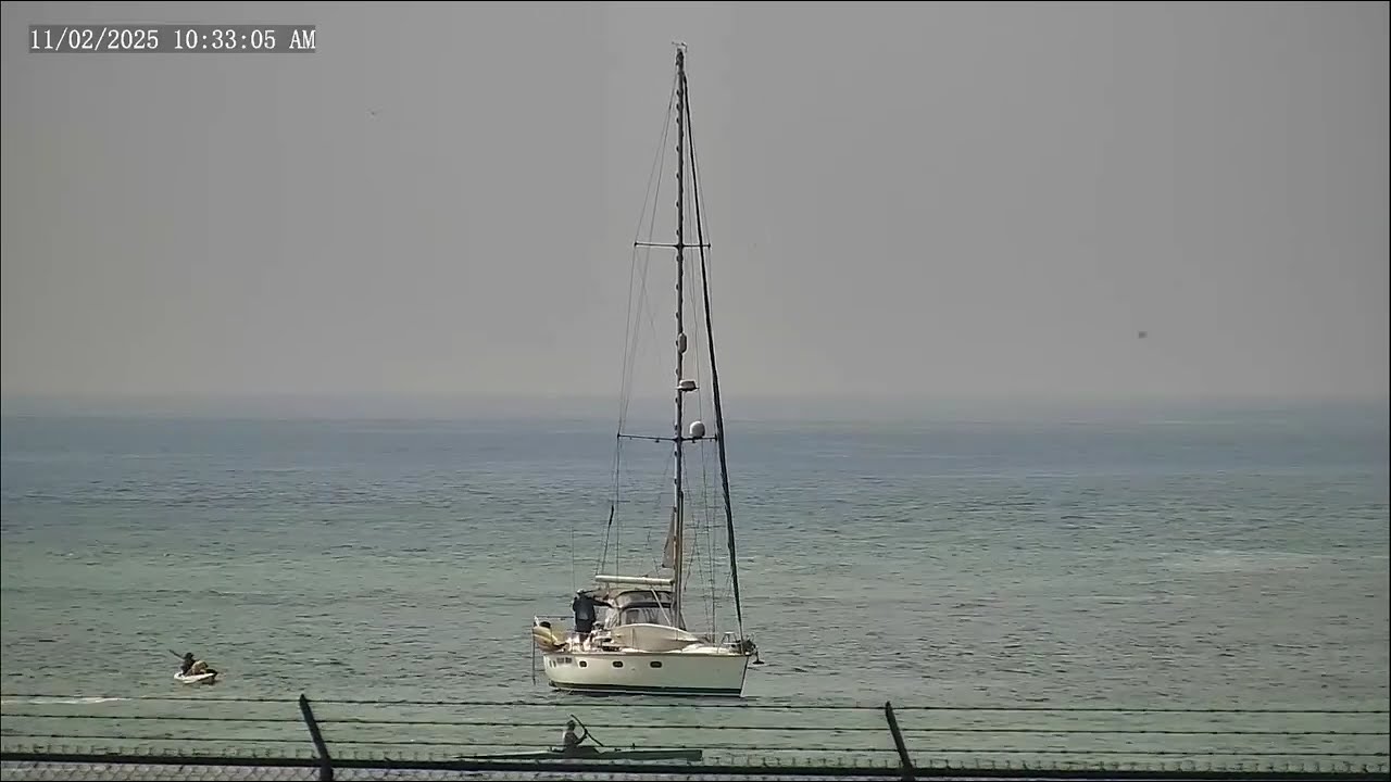 Boat Capsizes at Oceanside Harbor Entrance — Lifeguards Rescue Within Seconds