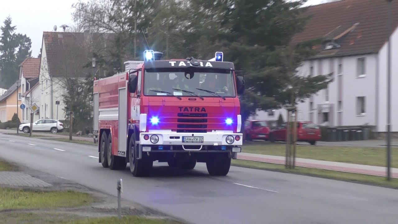 [TATRA T815 6x6] TLF 16/25 mit SBA + HLF 20 + HRB 32 + TLF 32/80 FF Gardelegen