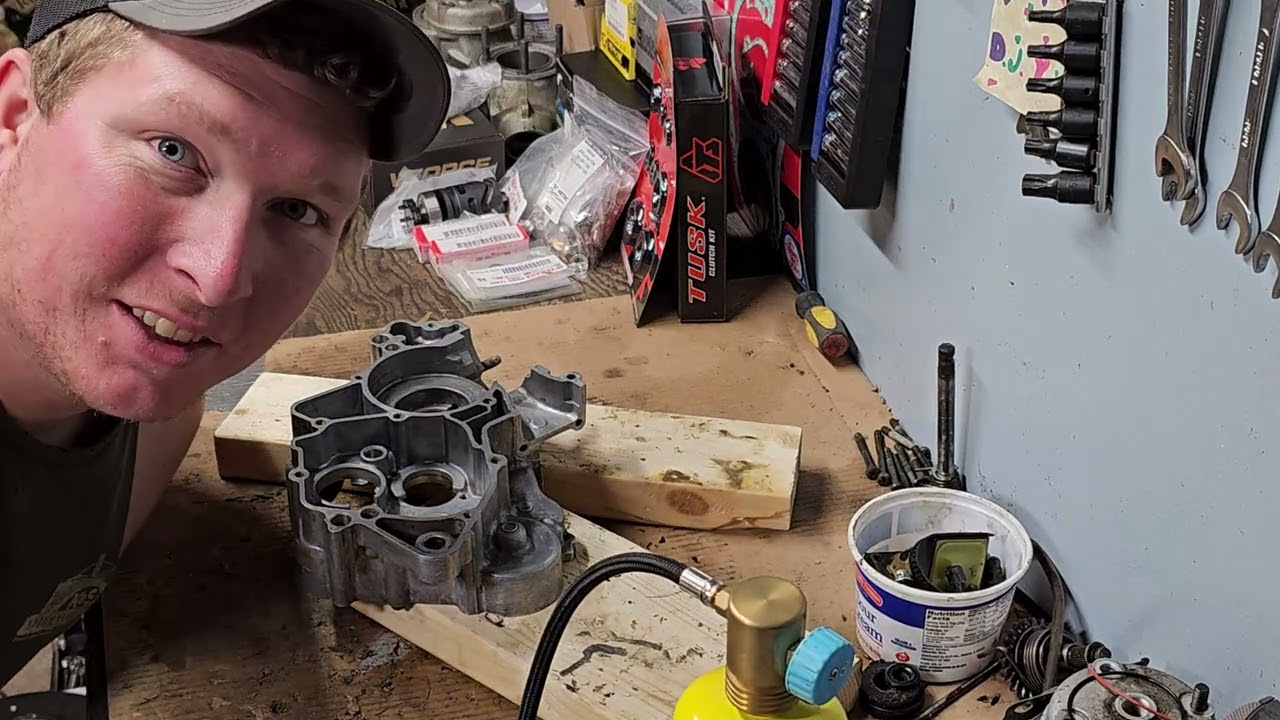 Getting the yz80 motor cleaned up and new bearings installed.