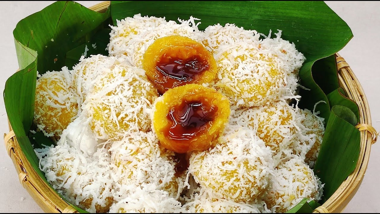 【CN/ENG SUB】Pumpkin Ondeh-Ondeh 金瓜爆浆椰丝球 - How to make Glutinous Rice Balls with Palm Sugar