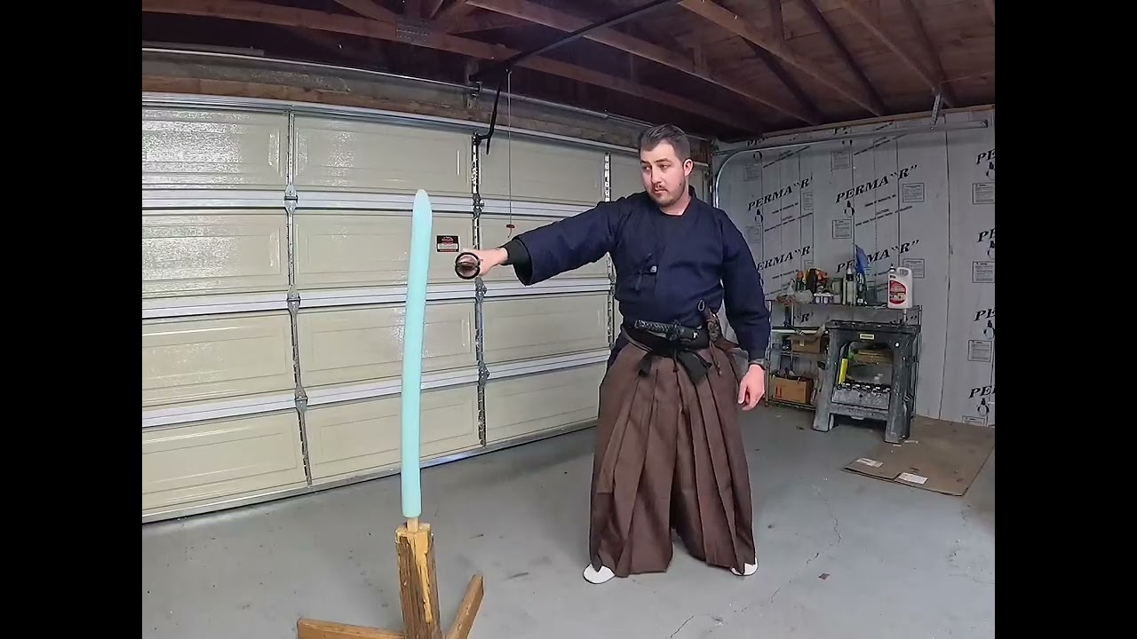 Tips and tricks for cutting pool noodles with a Katana 