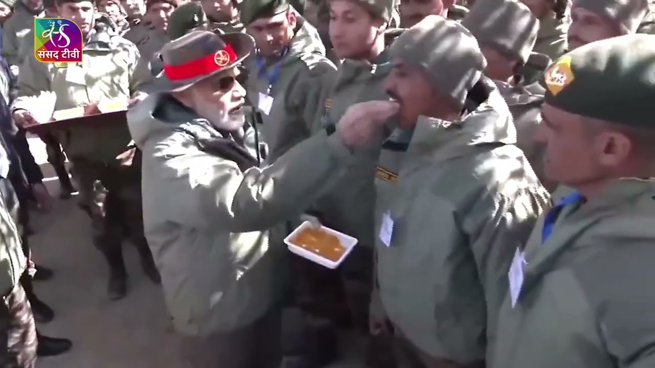 PM Modi shares sweets with soldiers on the occasion of Diwali&nbsp;in Kargil