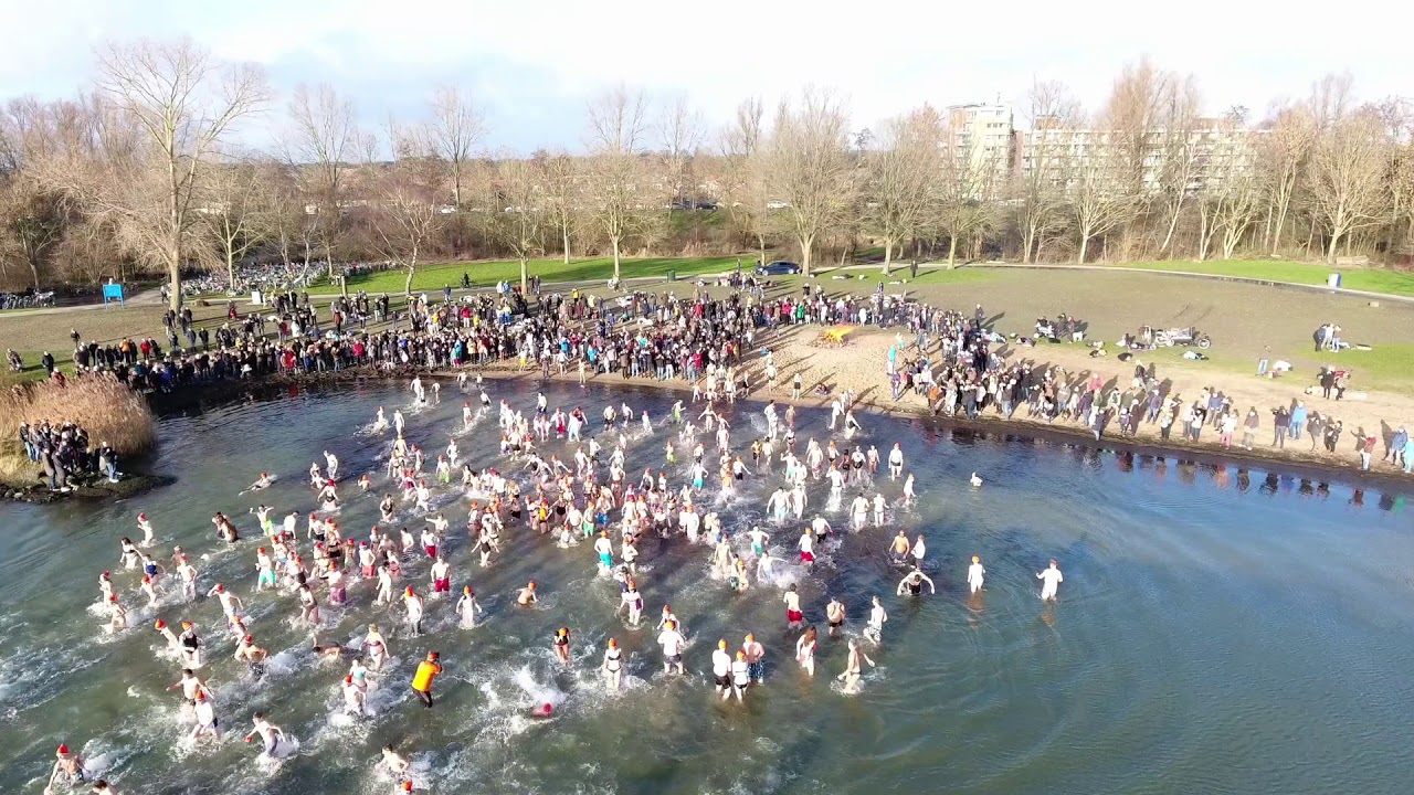 Nieuwjaarsduik Hoorn 2019