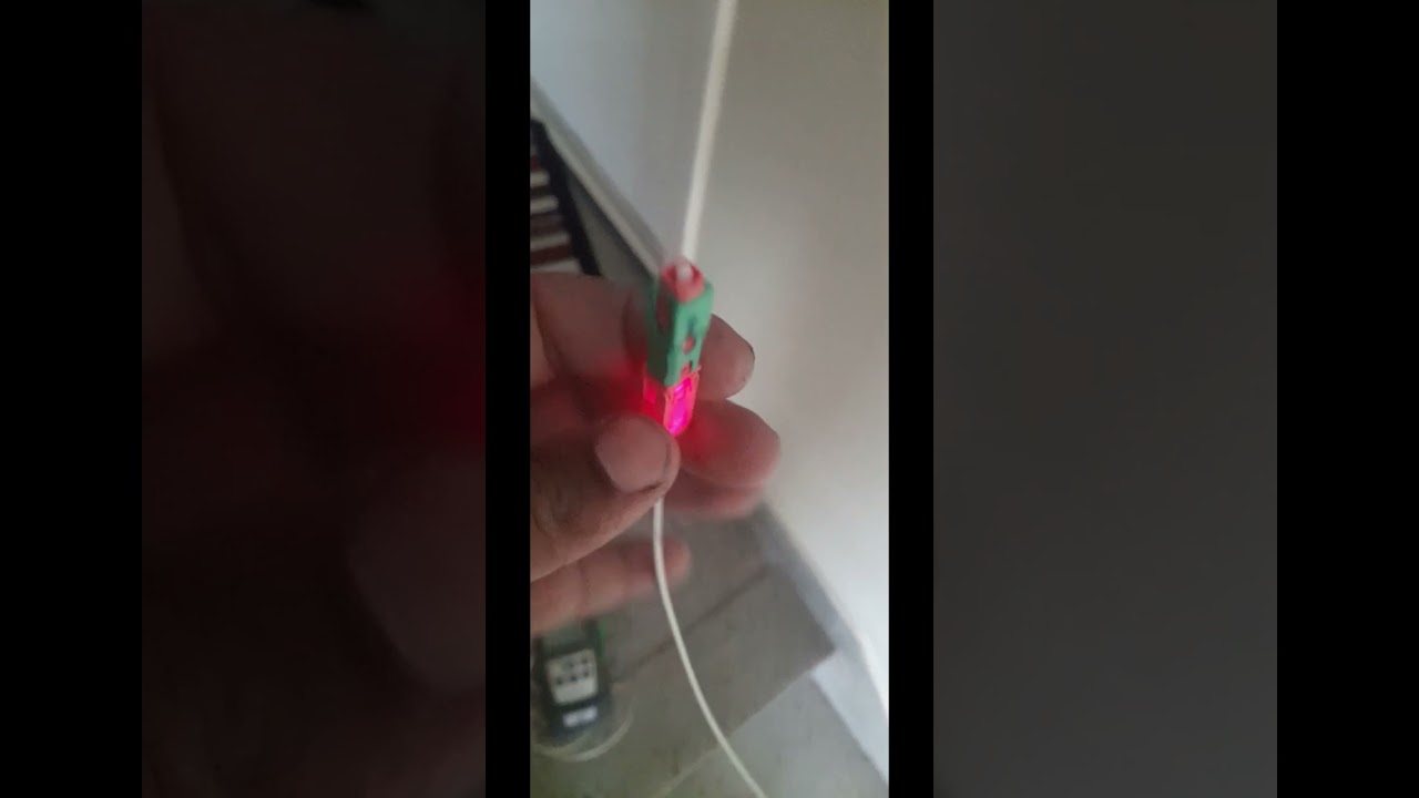 Modem Vivo Piscando em Vermelho , Fibra quebrada dentro do Conector &Oacute;ptico #Telecom #fibraoptica