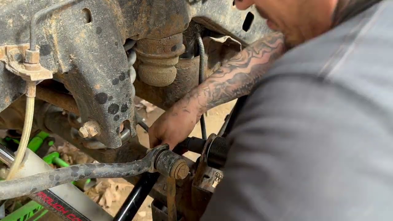 Jeep JKU trashed rear control arms