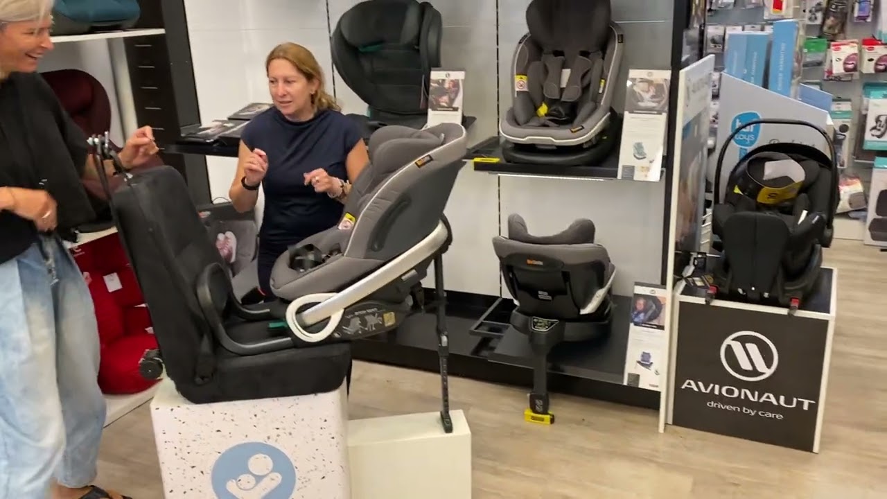 Protisměrná Autosedačka Besafe Stretch od 61cm do 125 cm