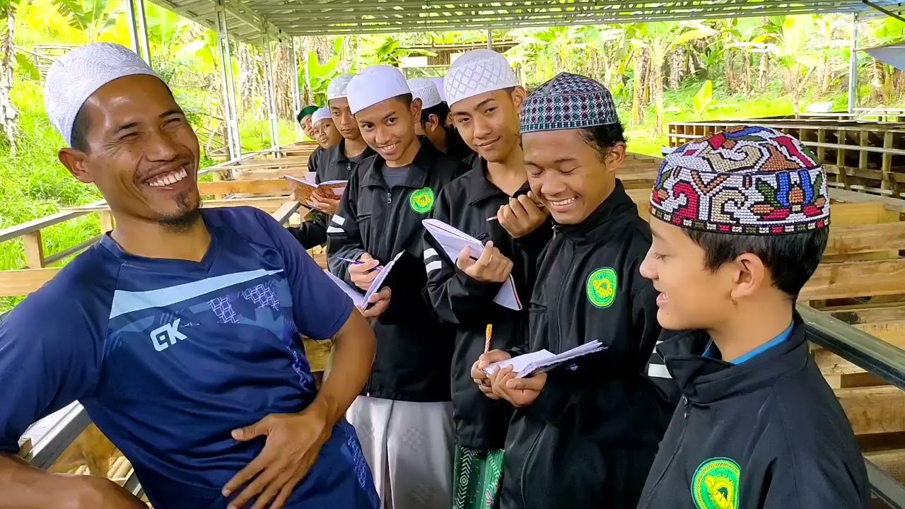 Kujungan Santri Pondok Pesantren Daarussagan Cigombong ke Pondok Pesantren Agro Daarussagaf 2