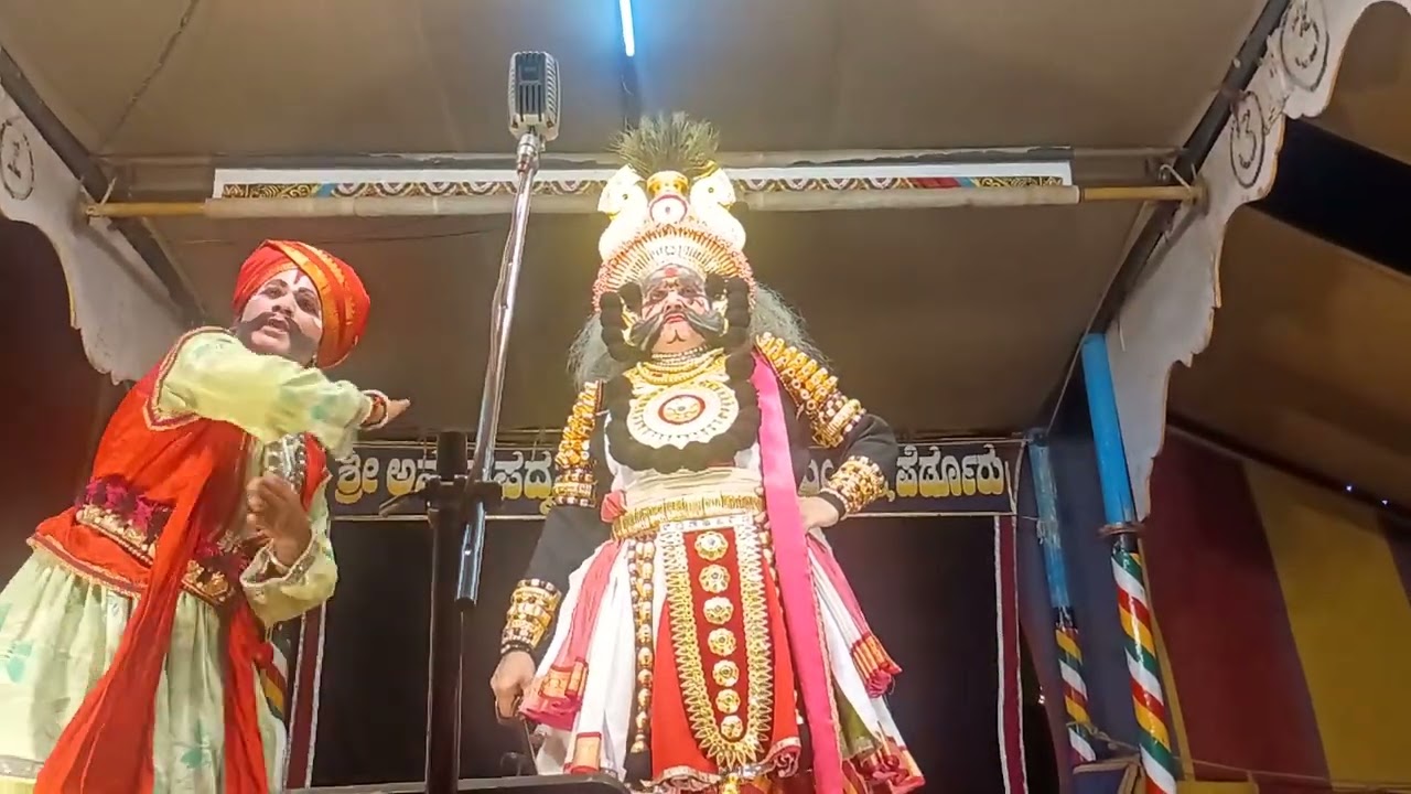 ವೀರ ಚಂದ್ರಹಾಸ ಚರಿತ್ರೆ ಯಕ್ಷಗಾನದ ಒಂದು ತುಣುಕು ಇಲ್ಲಿದೆ ನೋಡಿ 