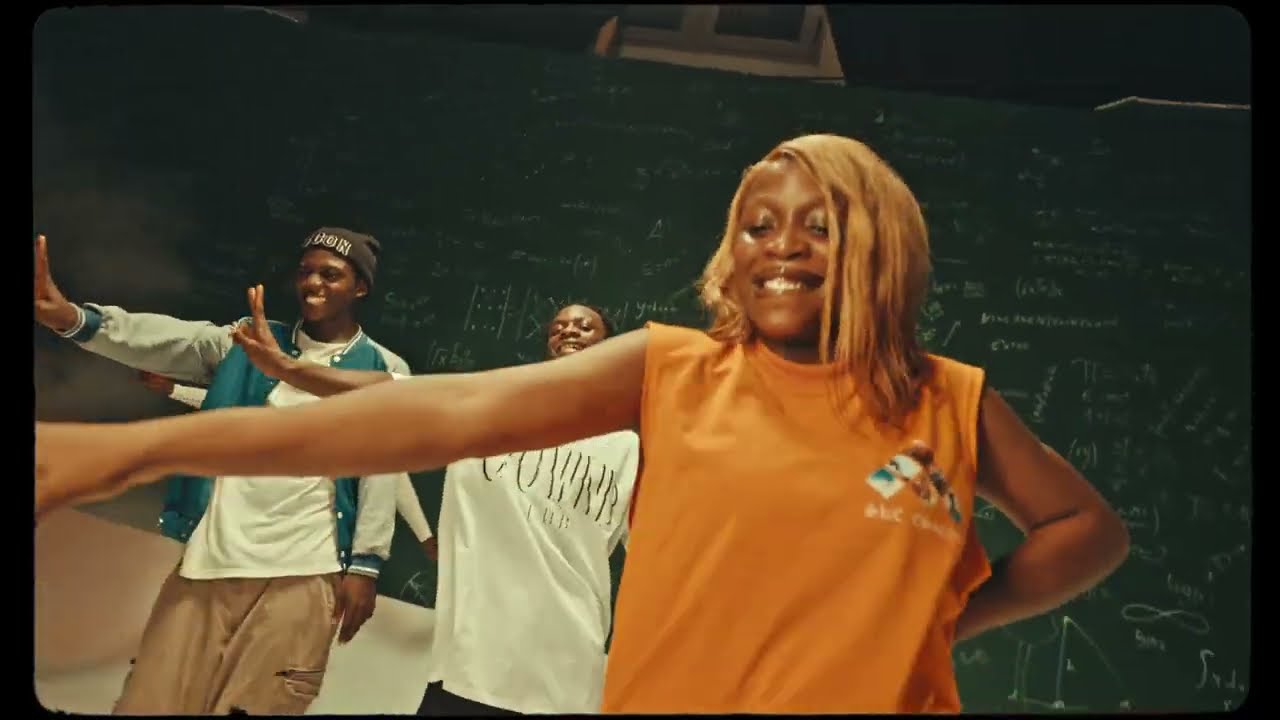 Ovié Kan - Calculatrice (Clip Officiel)
