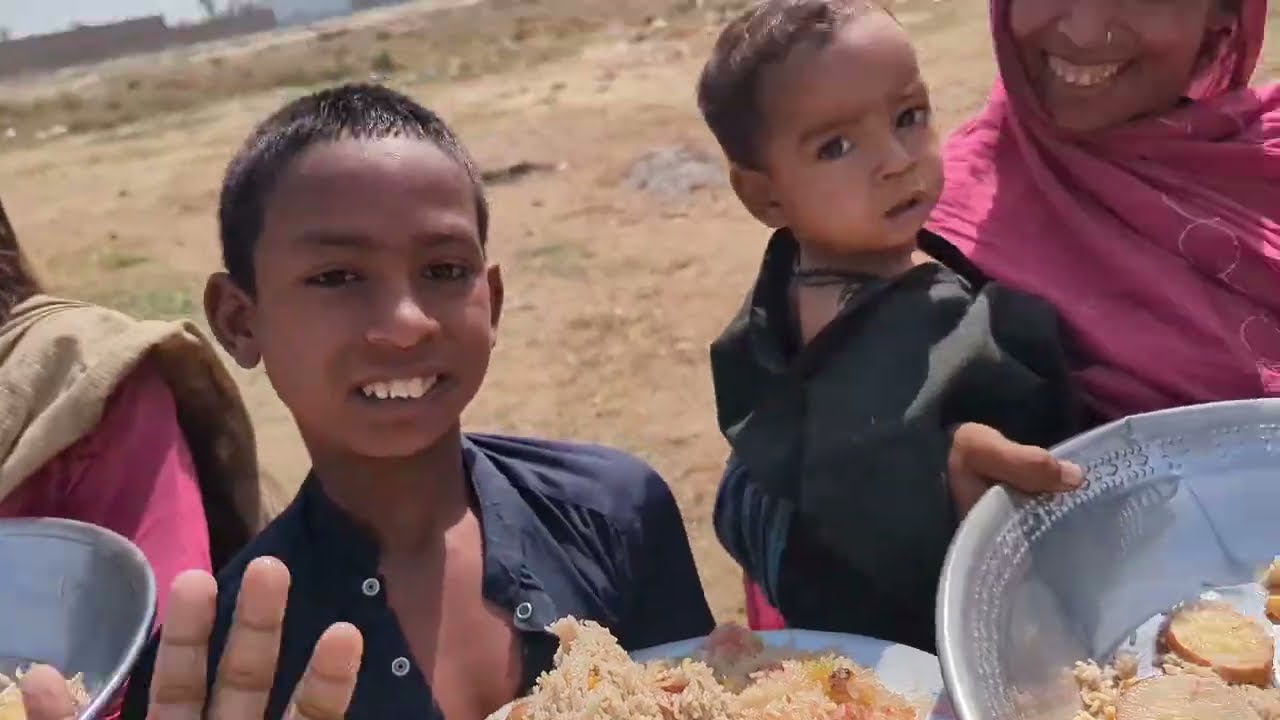Ghareeb Basti ki Dawat|Shukriya|baji Taniya Akhtar and family.Zean Dyer and Ki trf Sy 🤲❤️🤲